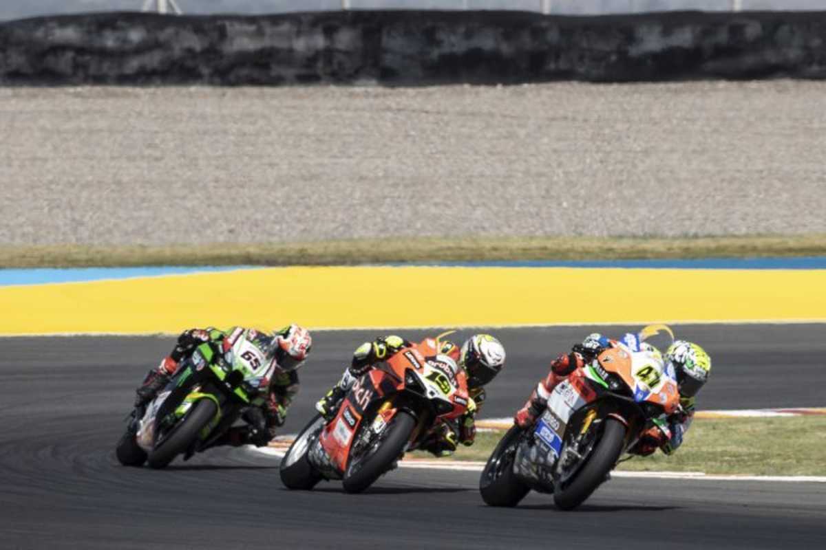 Axel Bassani, Álvaro Bautista & Jonathan Rea