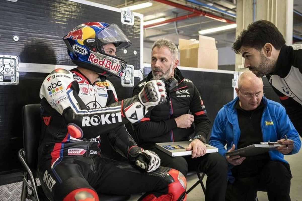 Toprak Razgatlioglu beim ersten Test mit BMW