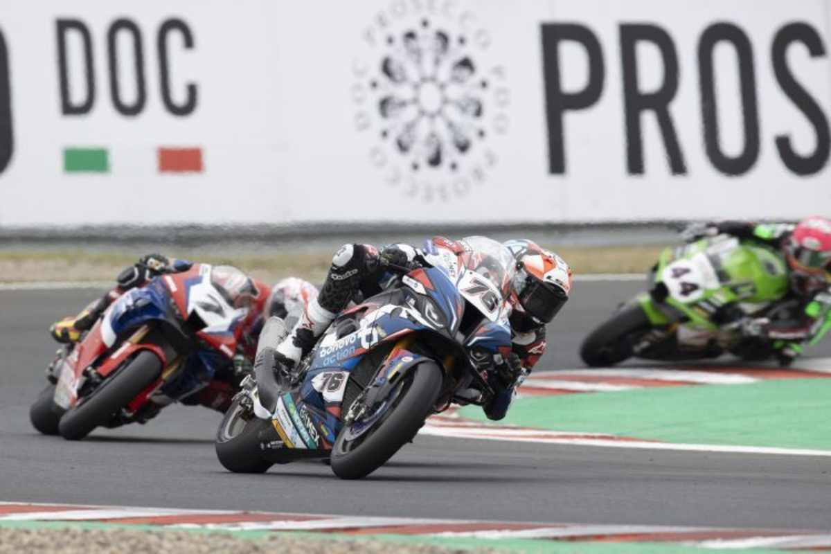 Iker Lecuona & Loris Baz