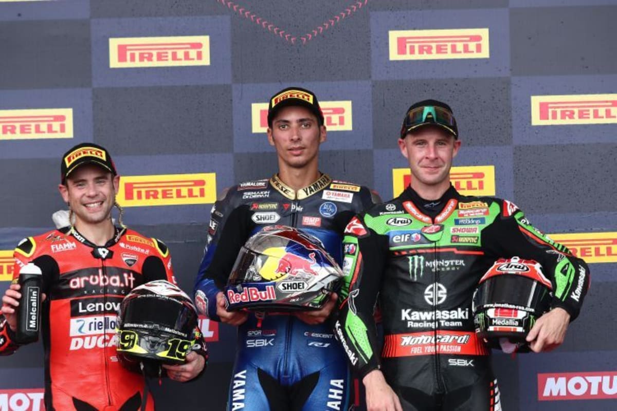 1. Rennen - Álvaro Bautista, Toprak Razgatlioglu & Jonathan Rea