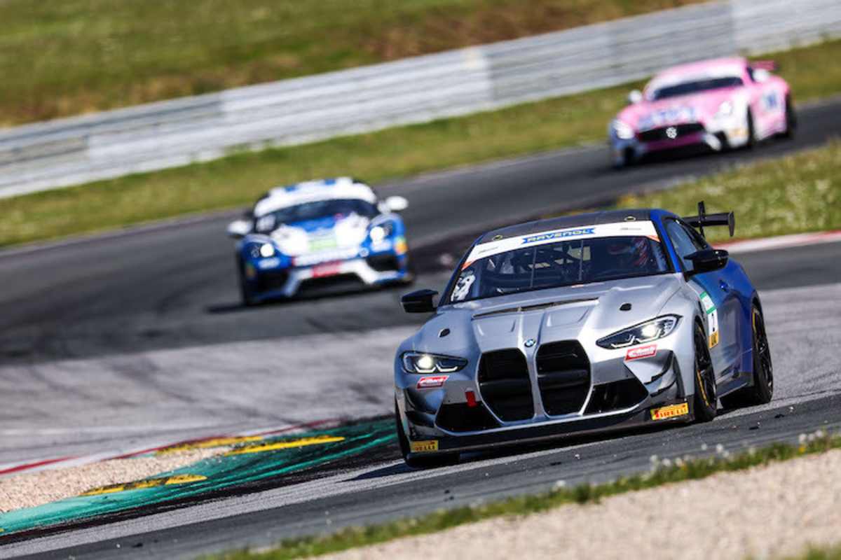  Gleich acht der neuen BMW M4 GT4 starten in der ADAC GT4 Germany