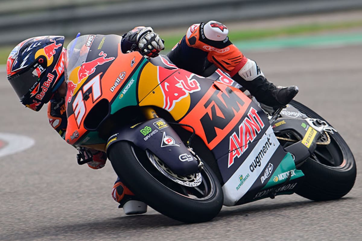 Pedro Acosta auf der Kalex des Red Bull KTM-Ajo-Teams