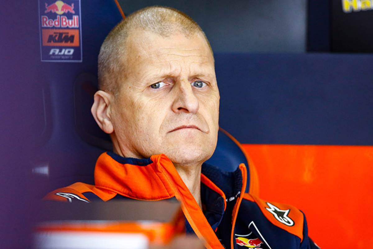 Strenge Miene: Aki Ajo