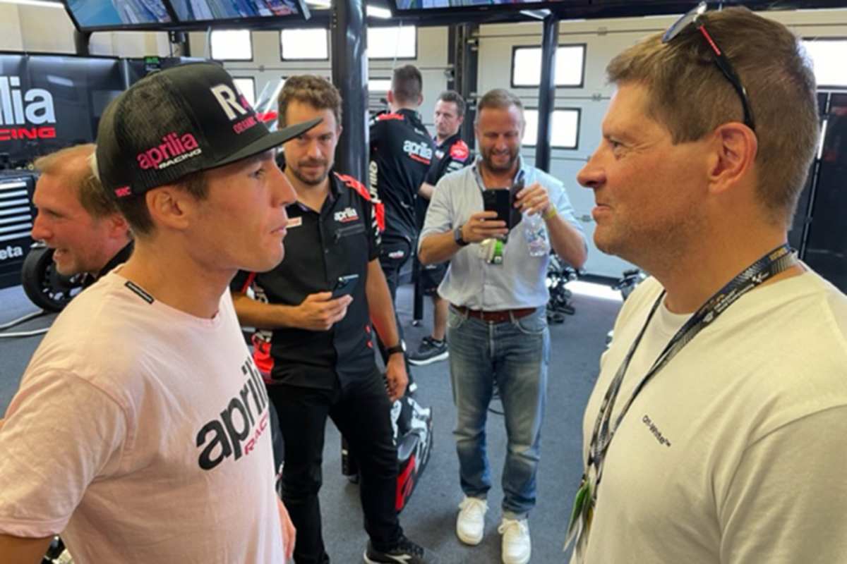 Der WM-Zweite Aleix Espargaró unterhielt sich glänzend mit Ex-Radstar Jan Ullrich