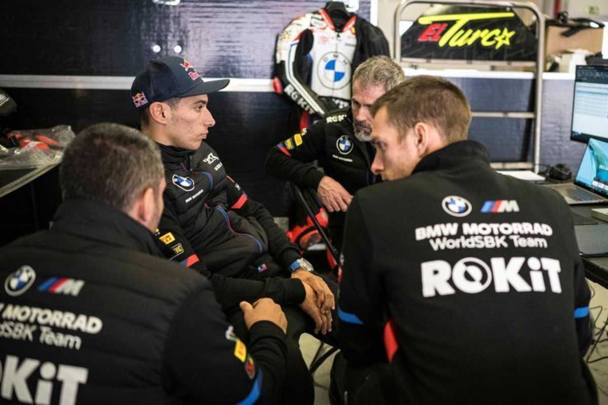 Toprak Razgatlioglu beim ersten Test mit BMW