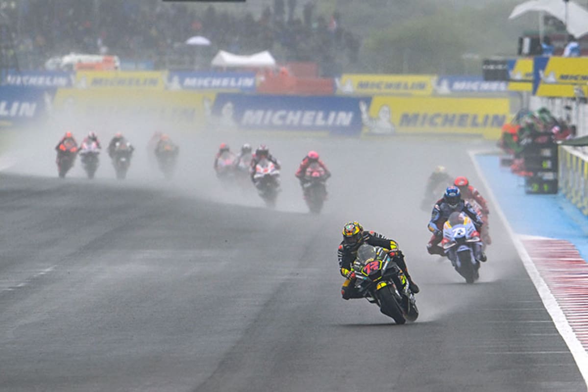 Marco Bezzecchi (72) stürmte in Argentinien auf und davon