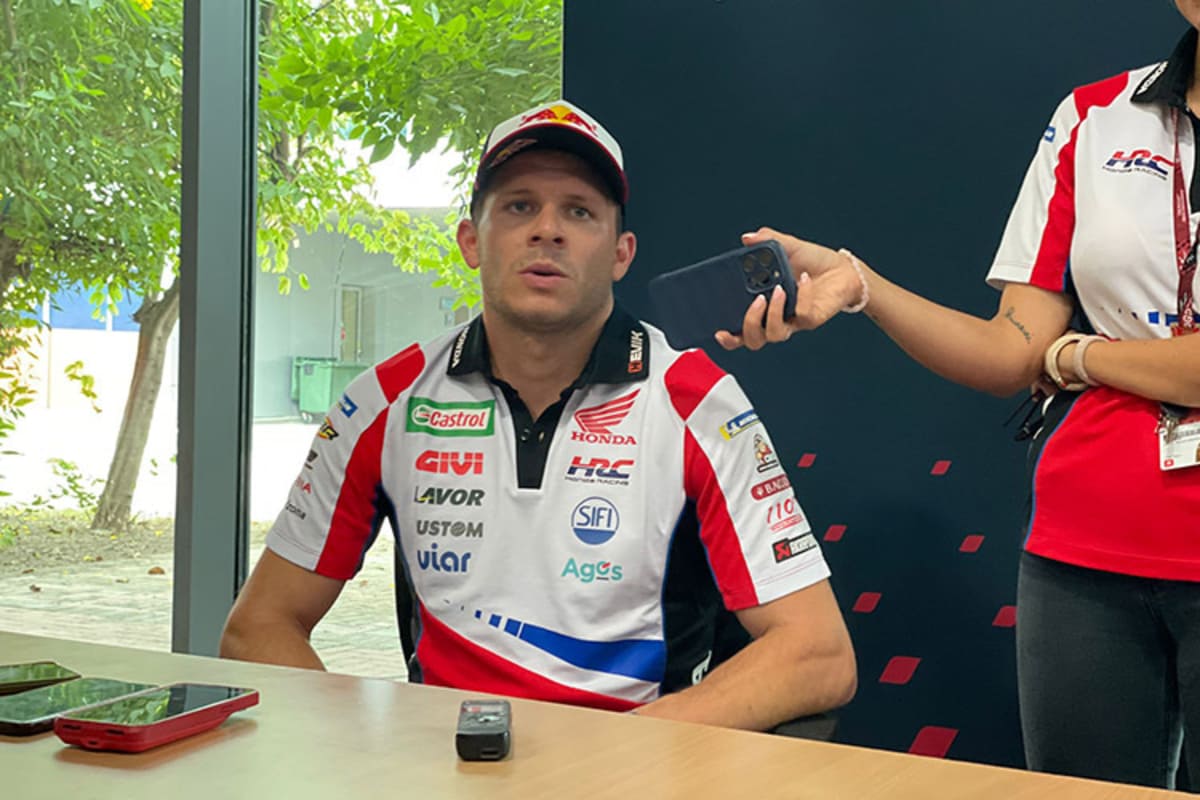 Stefan Bradl heute beim Media Debrief in Indien
