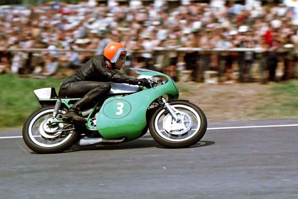 Dieter Braun im Training 1972 auf dem Sachsenring mit der SMZ