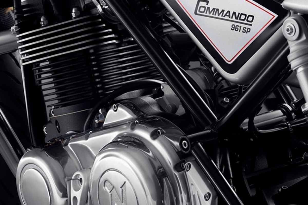 Bislang ohne Euro 5: Die Motor-Skulptur der Norton Commando 961
