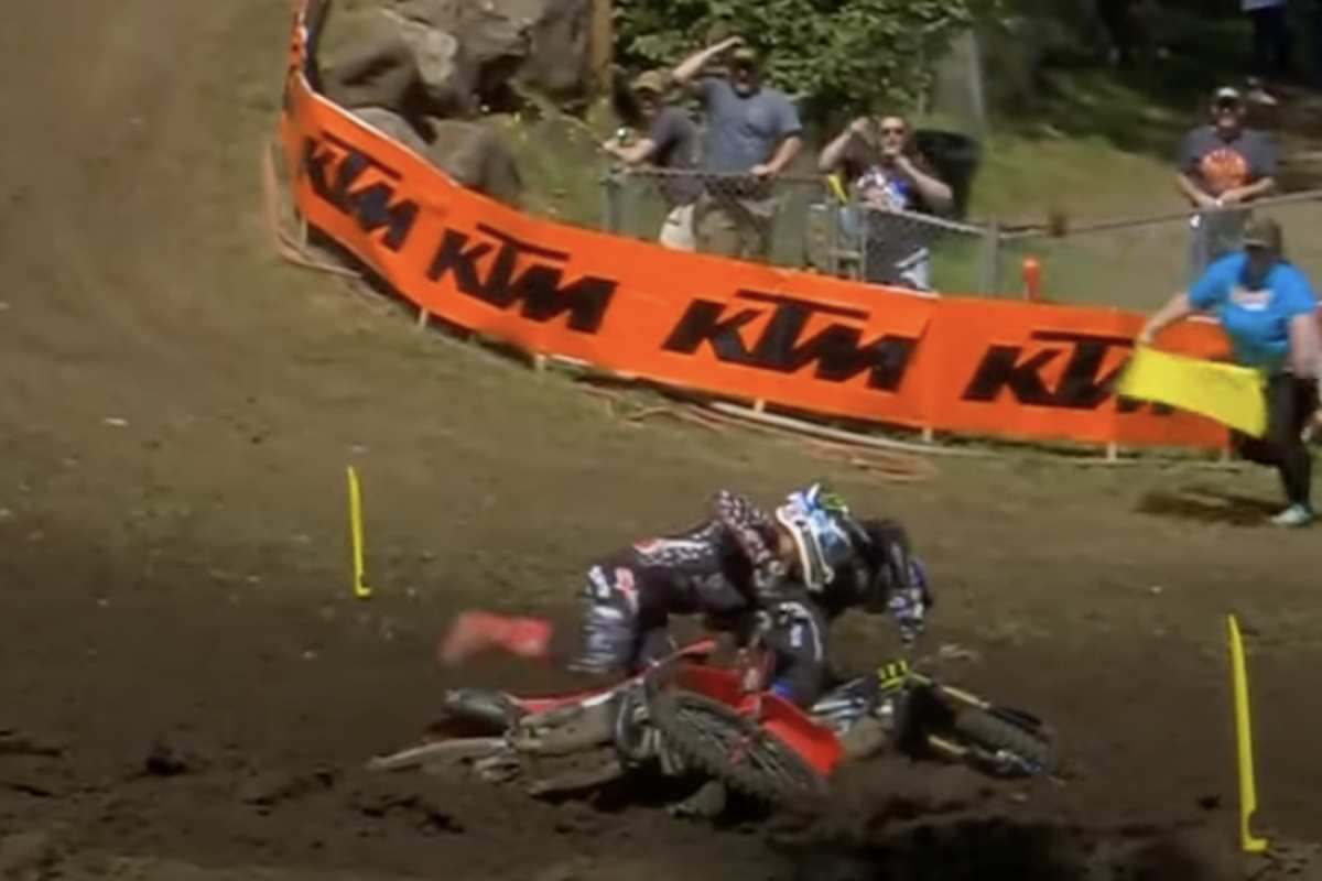 Tomac und Sexton stürzen im ersten Lauf