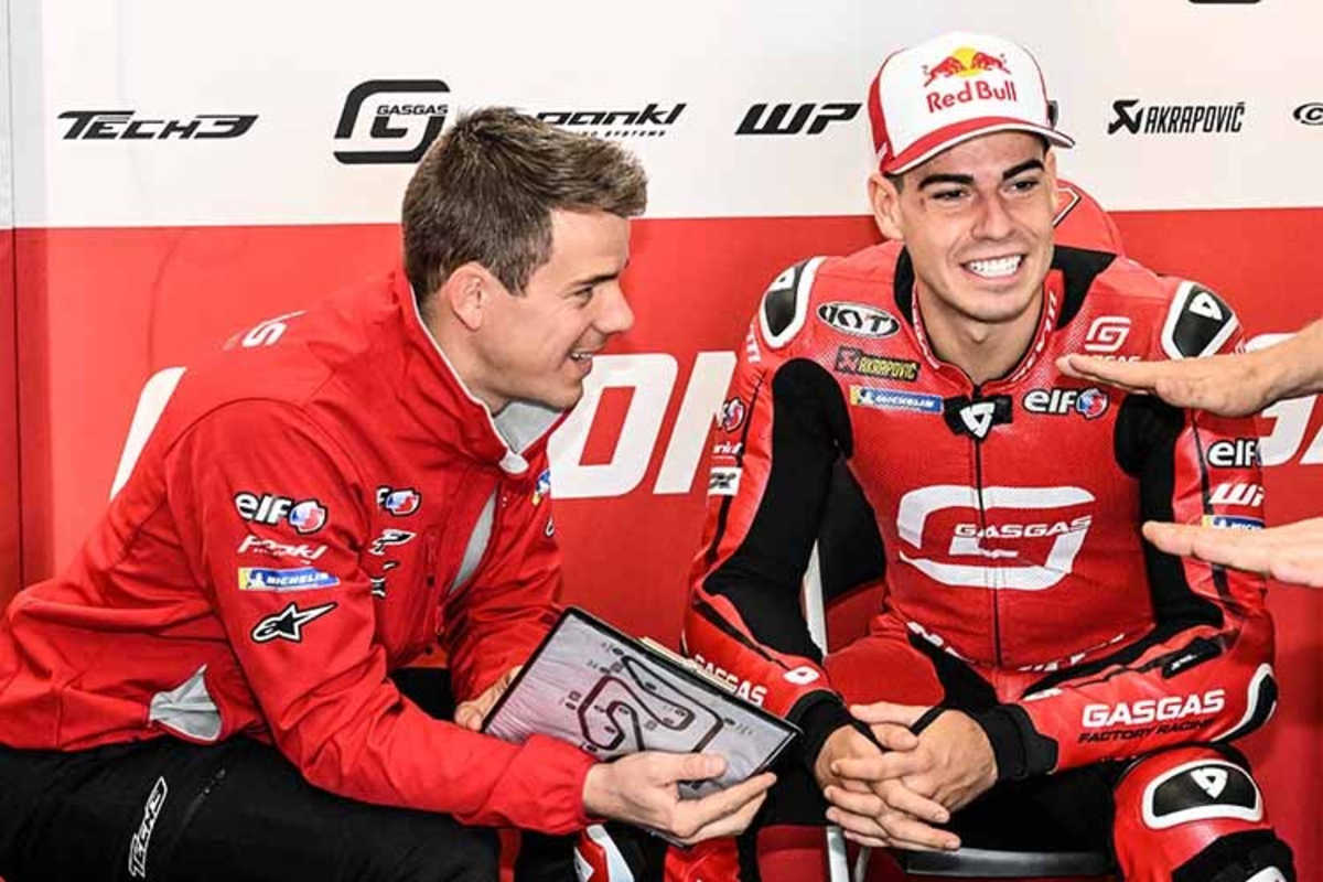 Crew-Chief Alex Merhand mit Weltmeister Augusto Fernández