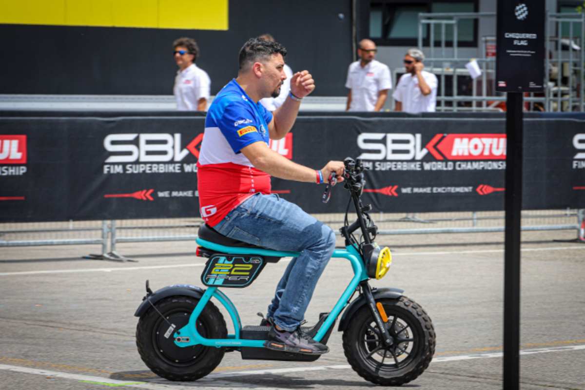 Teamchef Davide Giugliano