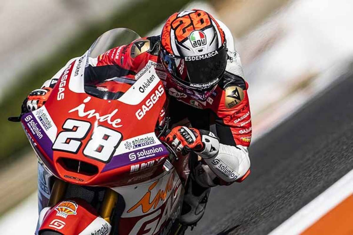 Izan Guevara beim Test mit der Moto2-Kalex in Valencia im November