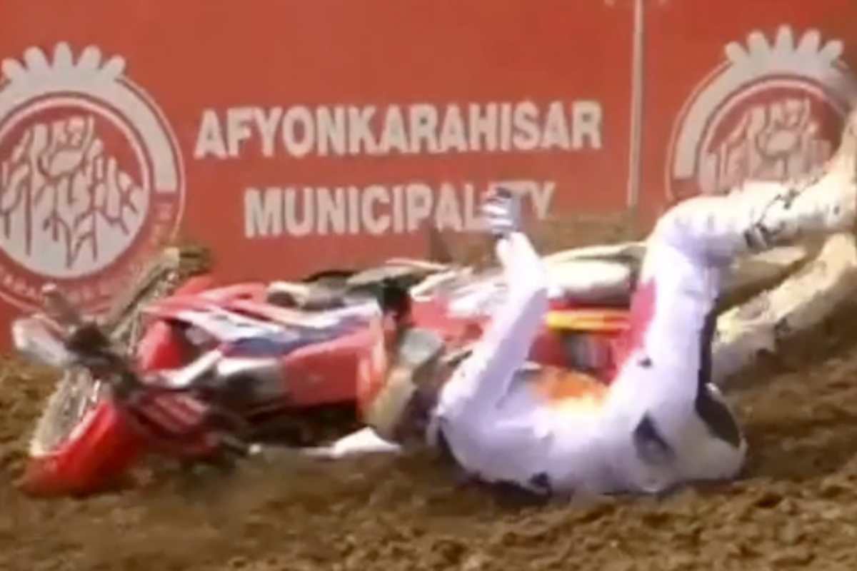 Valentin Guillod zog den Holeshot und stürzte im Rennen