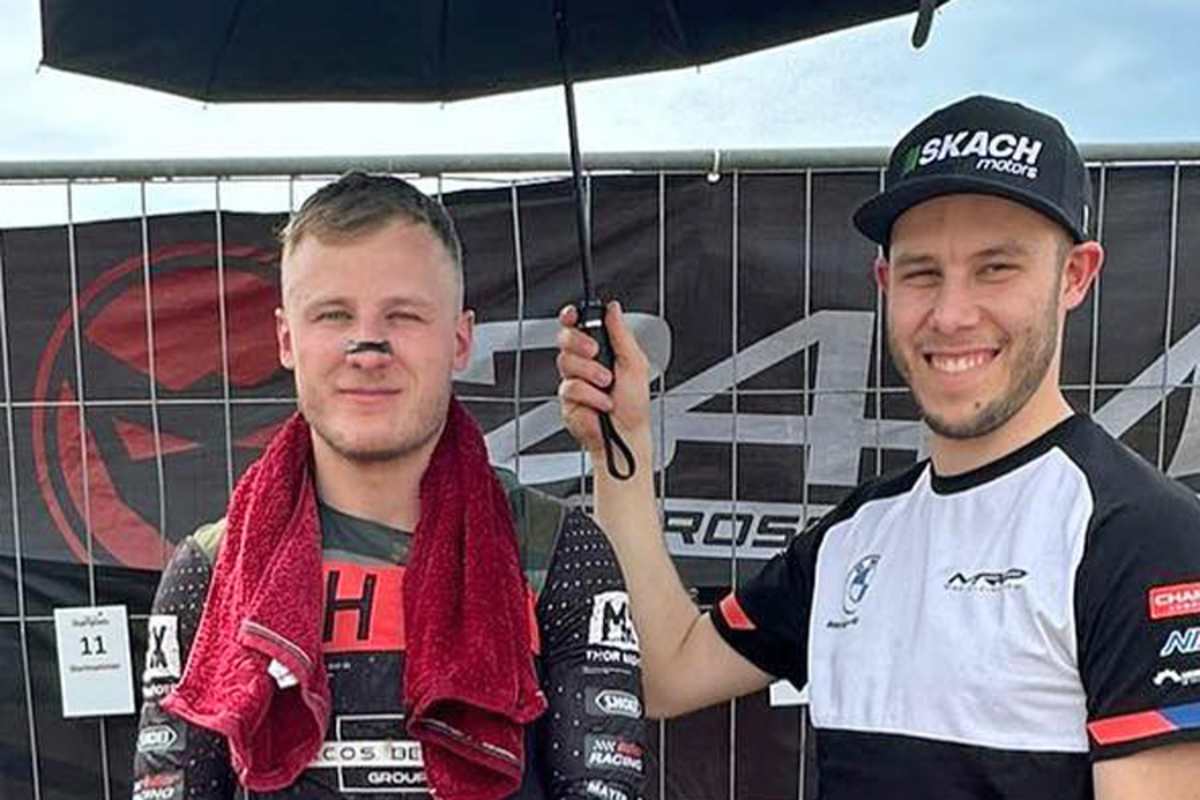 Hobelsberger und Karg (v.li.) sind Brüder im Geiste