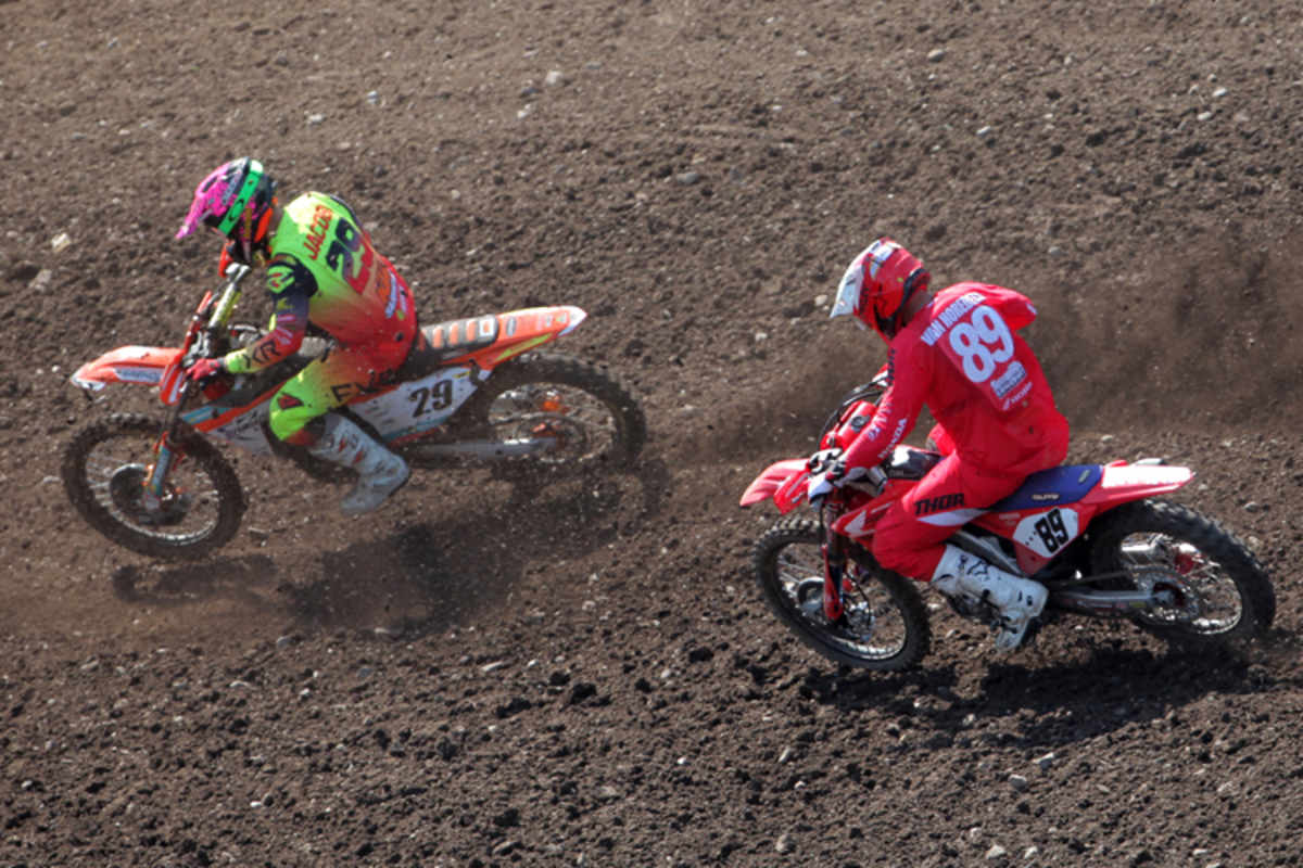 Henry Jacobi vor Jeremy van Horebeek