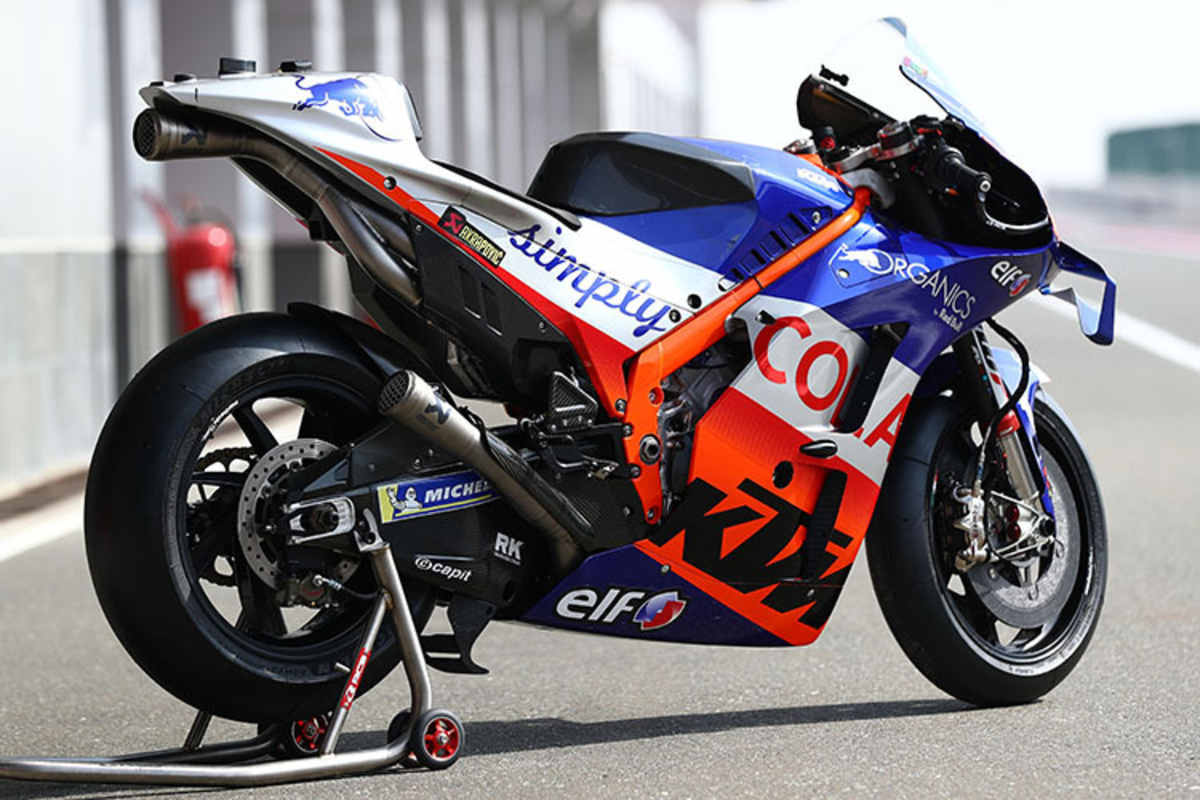 Der neue Rahmen mit den flachen Profilrohren für die Saison 2021