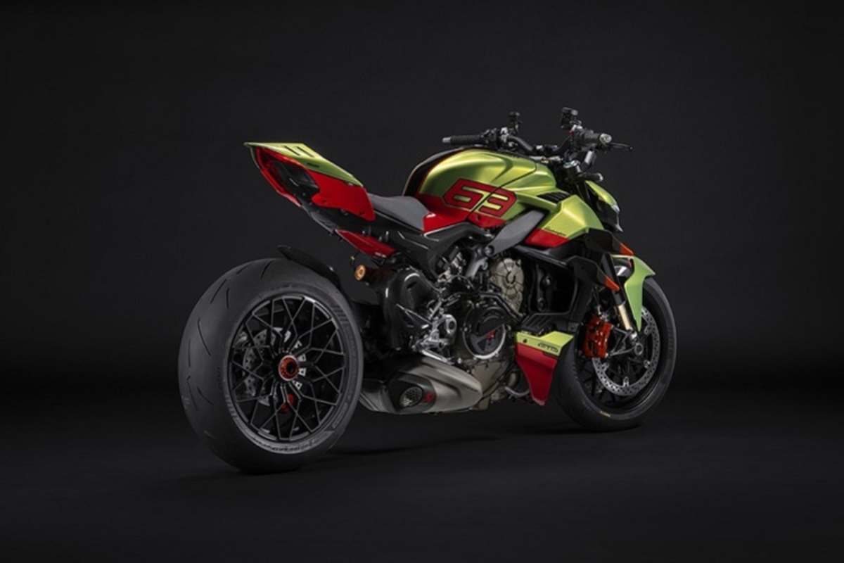Wenn man nicht unauffällig in der Menge verschwinden will: Ducati Streetfighter V4 Lamborghini