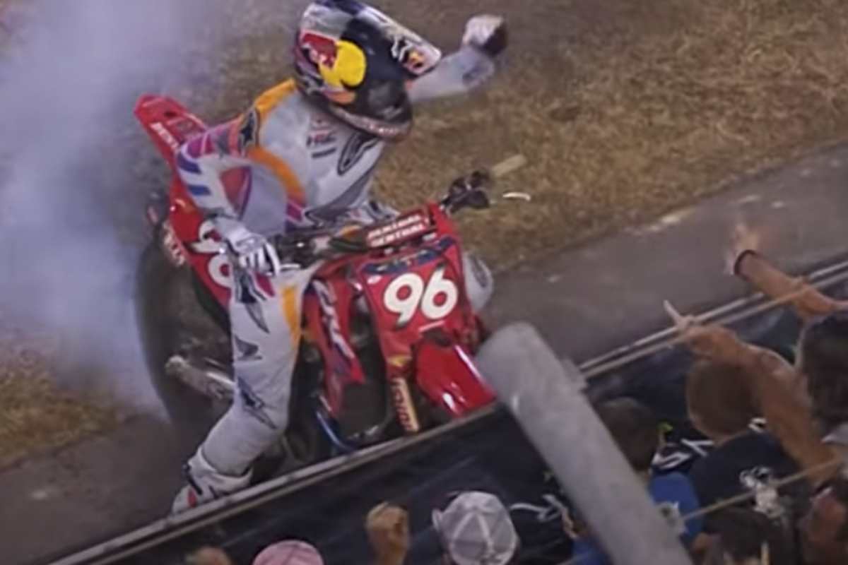 Hunter Lawrence beim Burnout