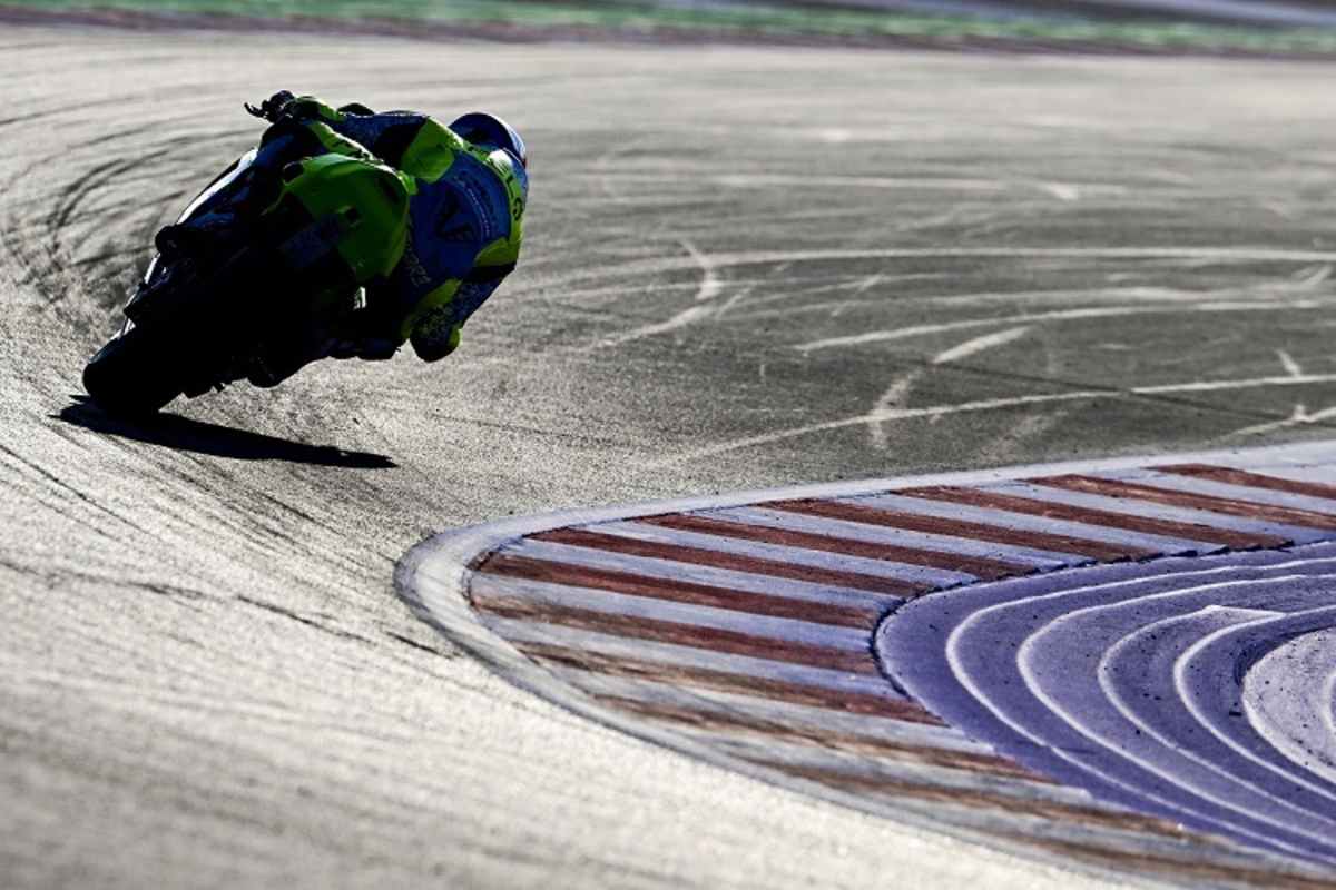 Acht Runden sind kurz für eine Aufholjagd: Matteo Ferrari verlor den Vizetitel letztlich wohl wegen eines zu tiefen Reifendrucks im Qualifying