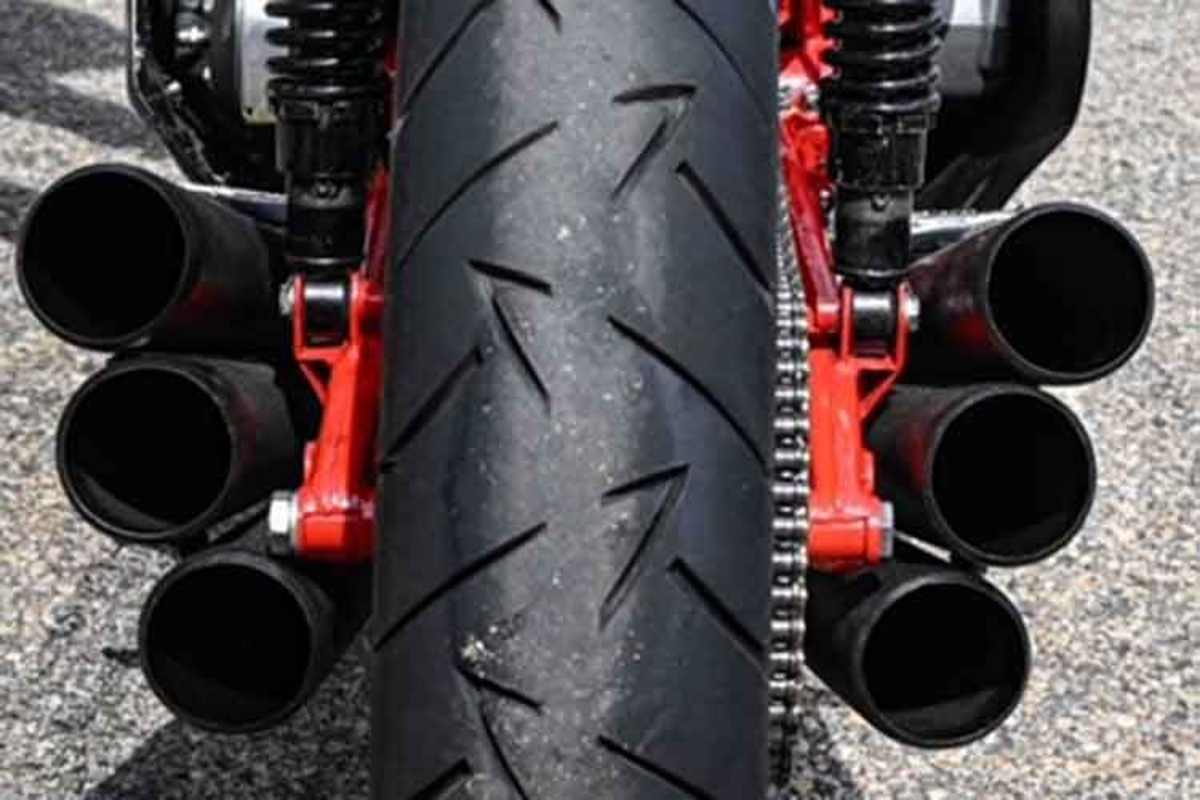 Alles andere als ein alltäglicher Anblick: 350 ccm und sechs Zylinder