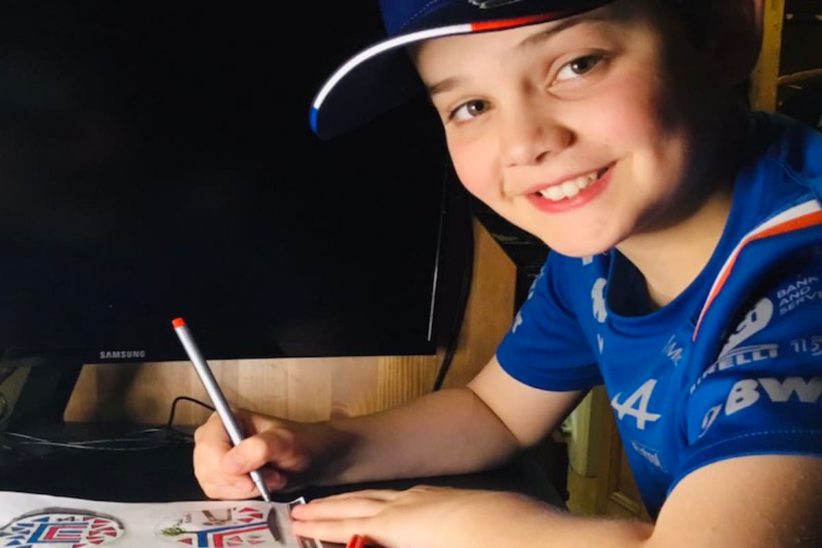 Helm-Designer William (12)