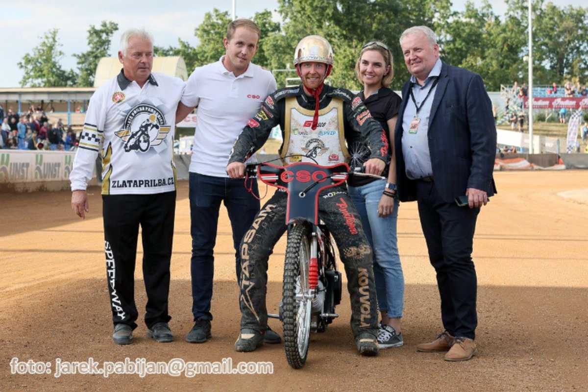 Goldhelmgewinner Timo Lachti