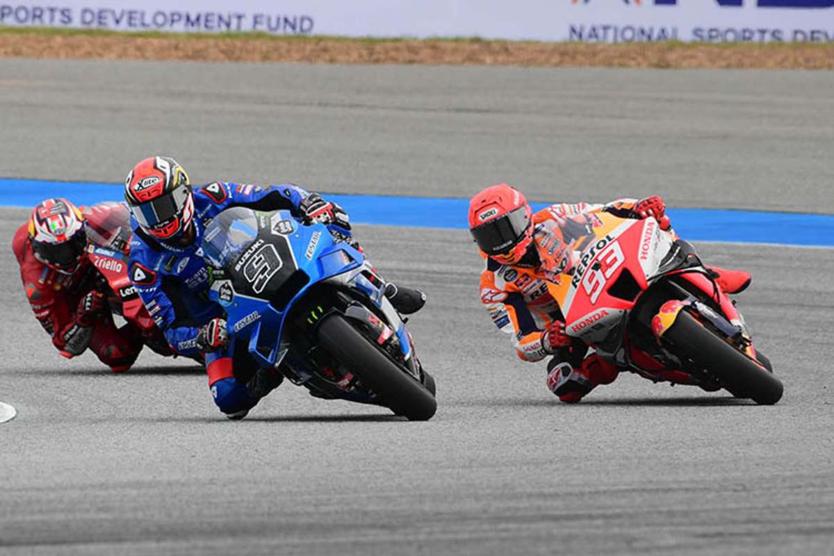 GP-Buriram: Im FP1 trafen Marc Márquez (93) Petrucci (9) und Miller aufeinander