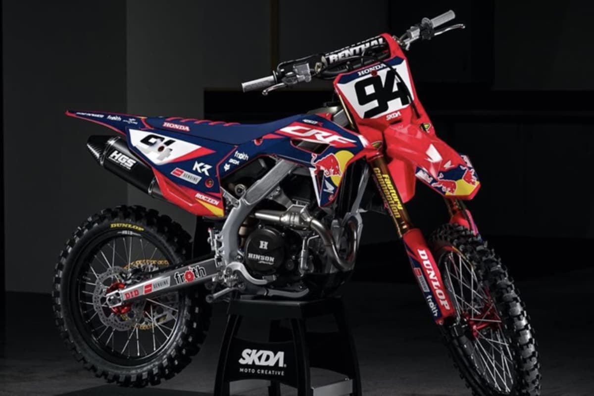 Roczen tritt in Paris mit einem speziellen Design auf