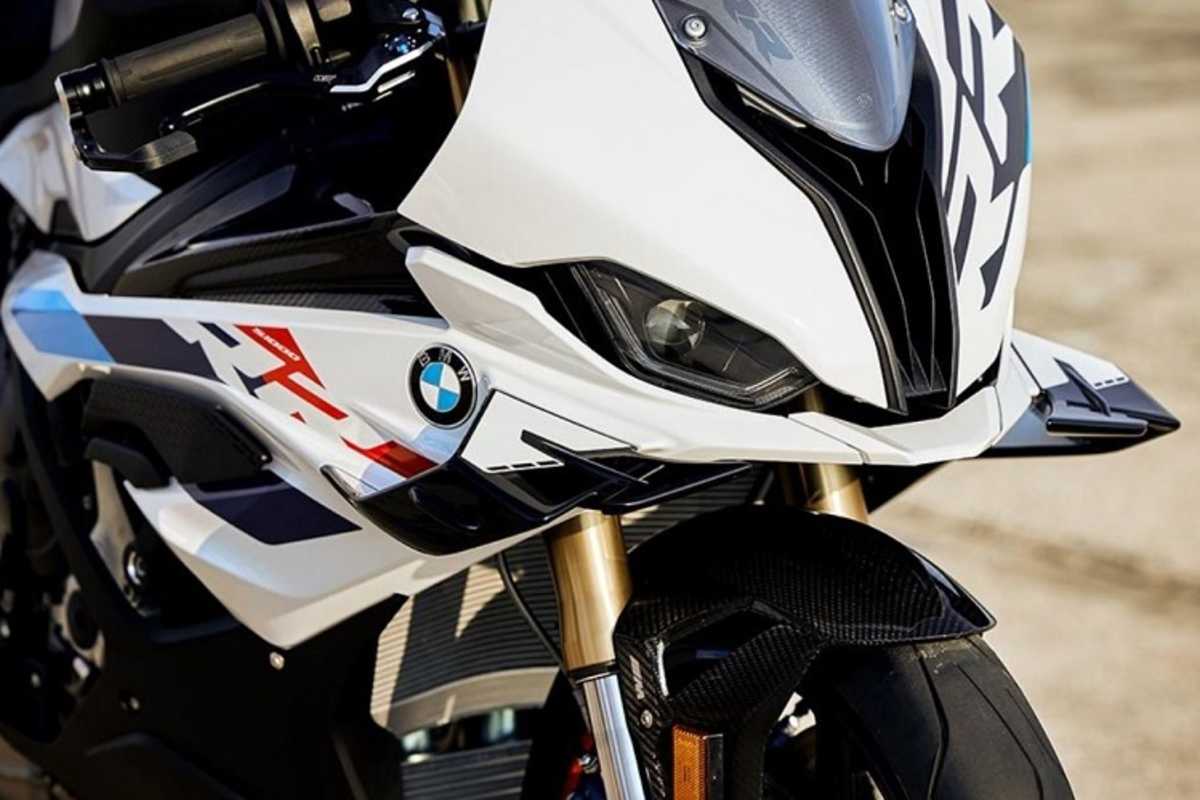 Je nach Perspektive und Farbgebung sehen die aerodynamischen Installationen noch ganz passabel aus