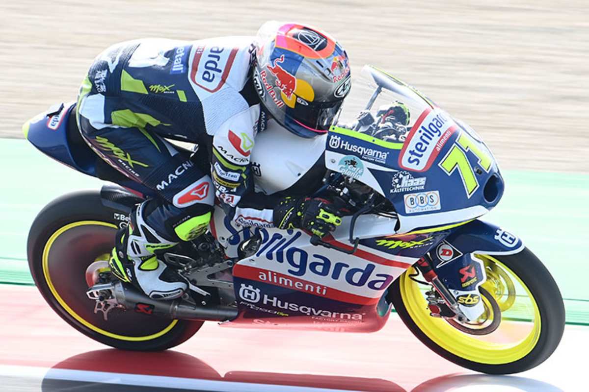 Ayumu Sasaki auf der Husqvarna FR250GP