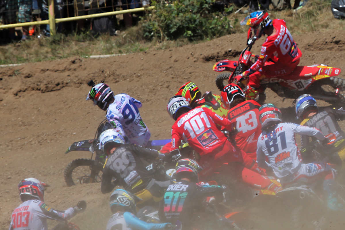 Jeremy Seewer am Start zum ersten Lauf