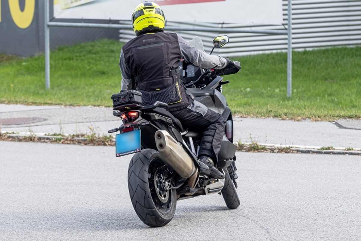 Getarnt: Das Display im Tablet-Format