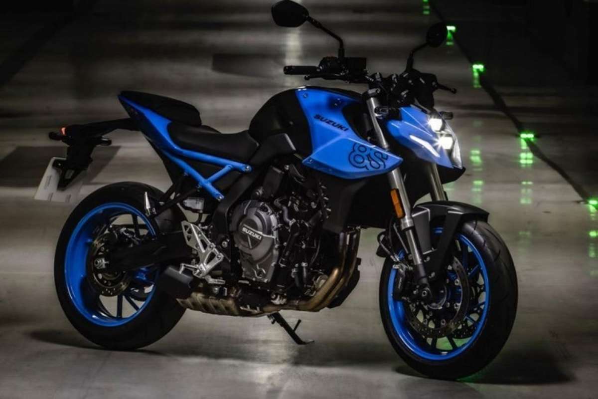 Mit der GSX-8S meldet sich Suzuki in der kommerziell wichtigen Mittelklasse mit einer modernen Konstruktion zurück