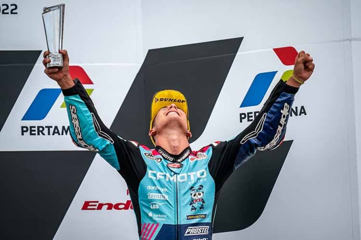 Carlos Tatay: Jubel nach Platz 3 in Mandalika