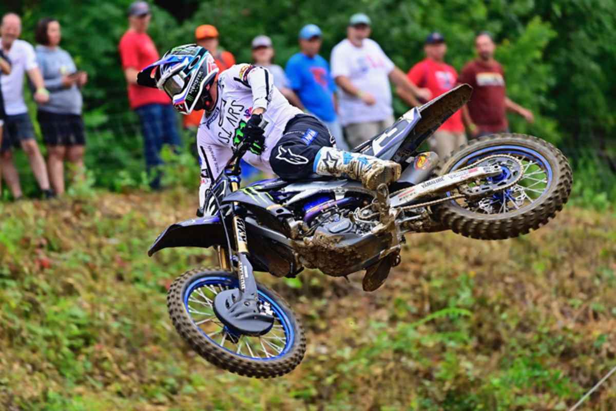 Immer stylisch unterwegs, der Stil von Eli Tomac