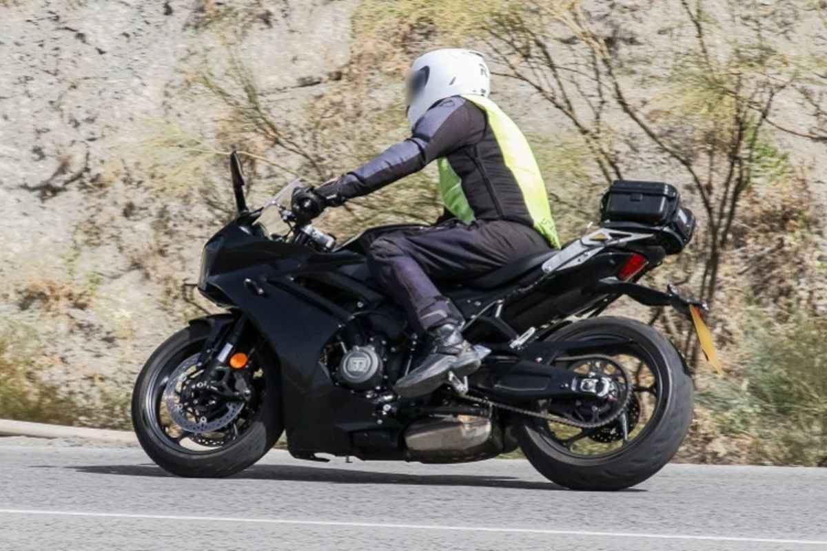 Wohl keine Konkurrenz für die Aprilia RS660, eher für die Yamaha R7 und die Honda CBR650R