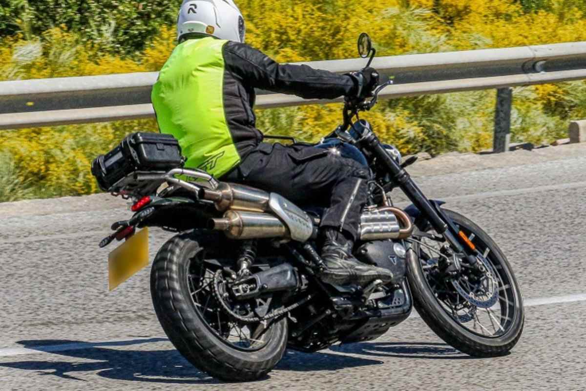 Geänderte Auspuffanlage zwecks Erfüllung verschärfter Lärmnormen