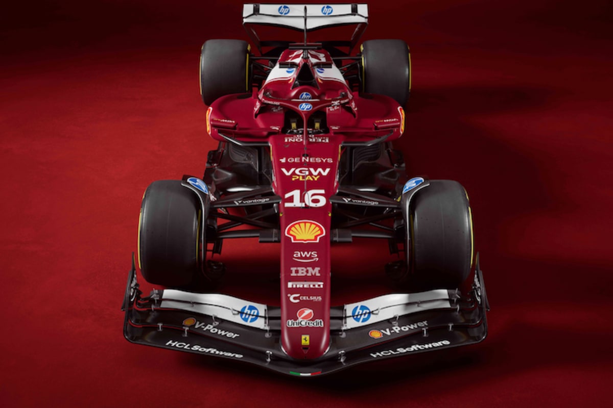 Am 19. Februar wird der Wagen auf der Ferrari-Testbahn Fiorano erprobt