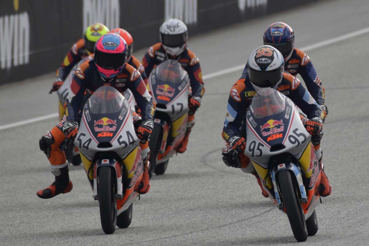 Uriarte gegen Pratama