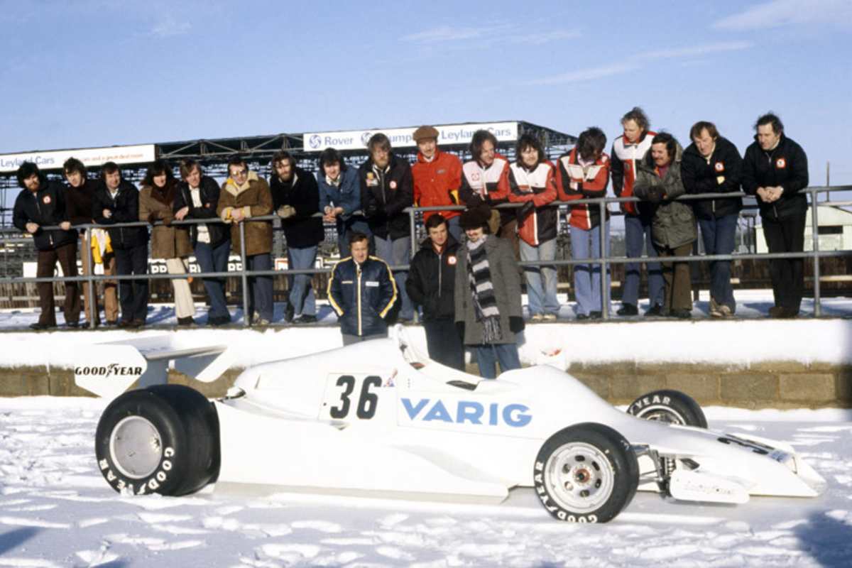 Alan Rees war auch Gründungsmitglied von Arrows 1978 (er steht gleich hinter der Startnummer 36)