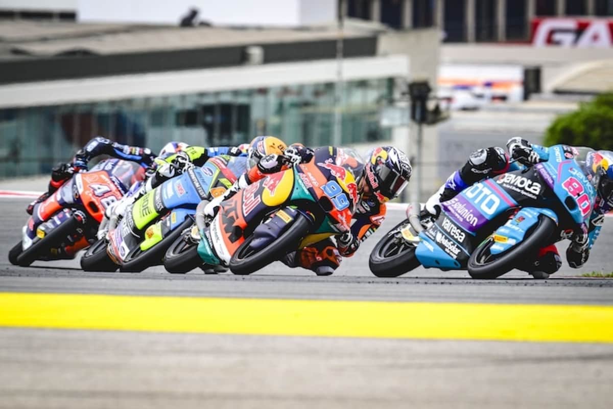 Alles was sie hier sehen braust auf KTM WP-Fahrwerken um den GP-Sieg in Portugal. David Alonso, José Antonio Rueda, Joel Kelso und Ivan Ortola