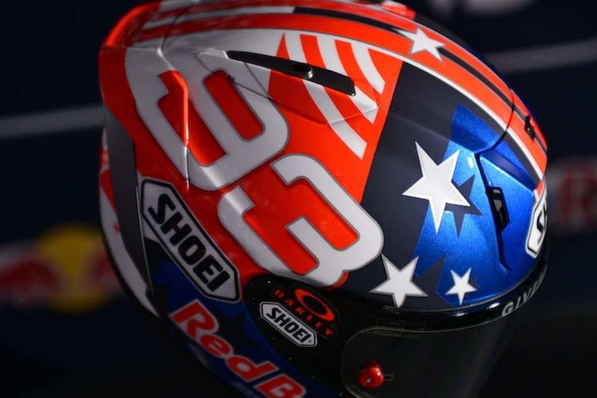 Marc Márquez. Tiefstapler mit speziellem Helmdesign für die COTA-Premiere auf Ducati