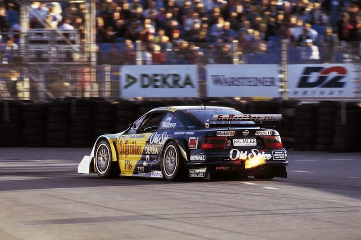 Faszinierende Klasse 1-Fahrzeuge Mitte der 1990er Jahre