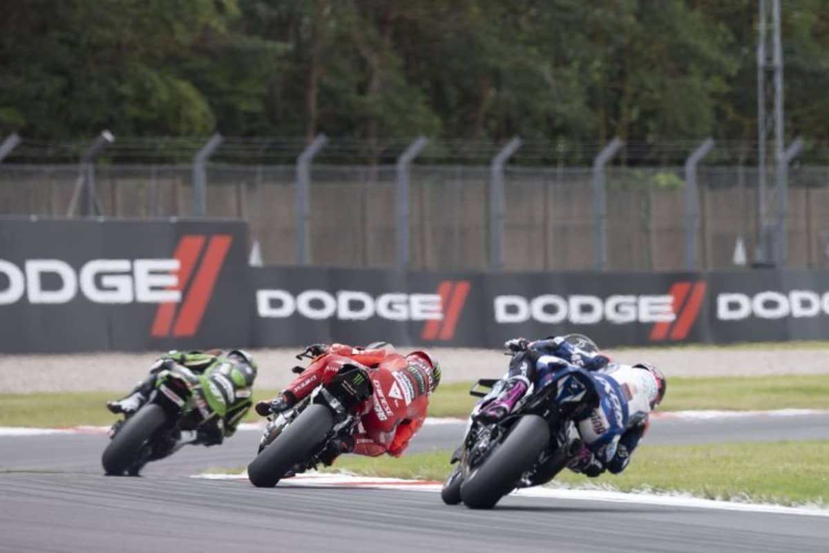 Alex Lowes, Nicolò Bulega & Scott Redding