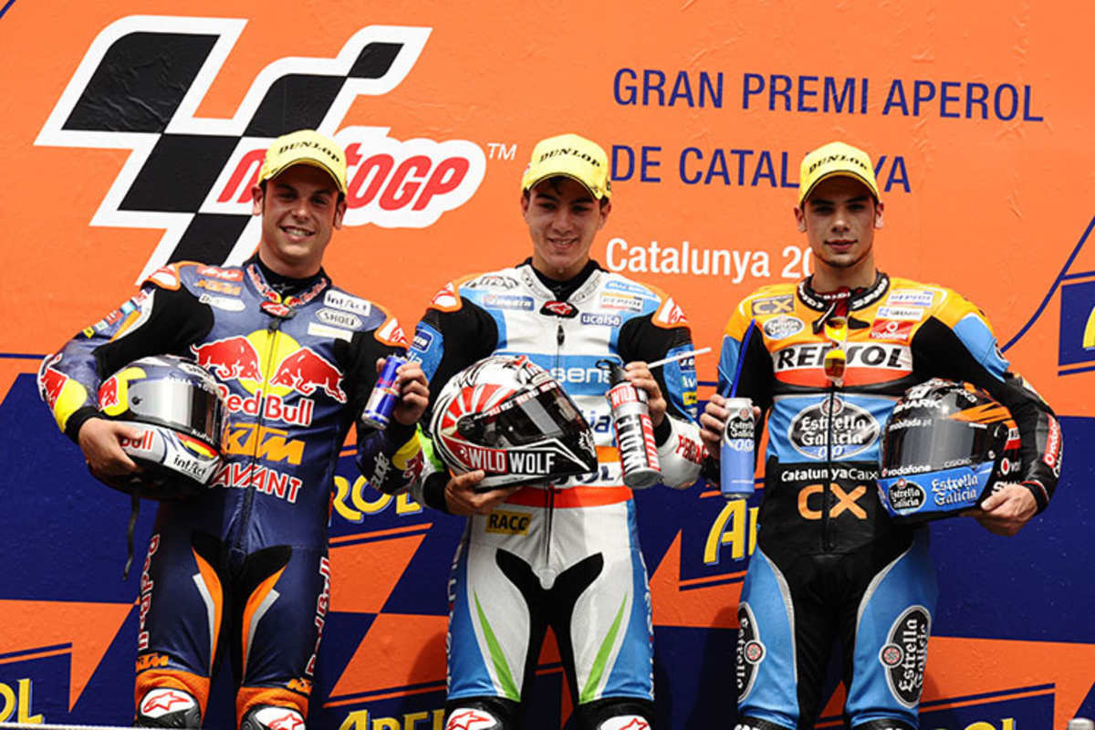 Hätten Sie sie erkannt?  Sandro Cortese, Maverick Viãles und Miguel Oliveira bei seinem ersten Podium in Barcelona 2012.