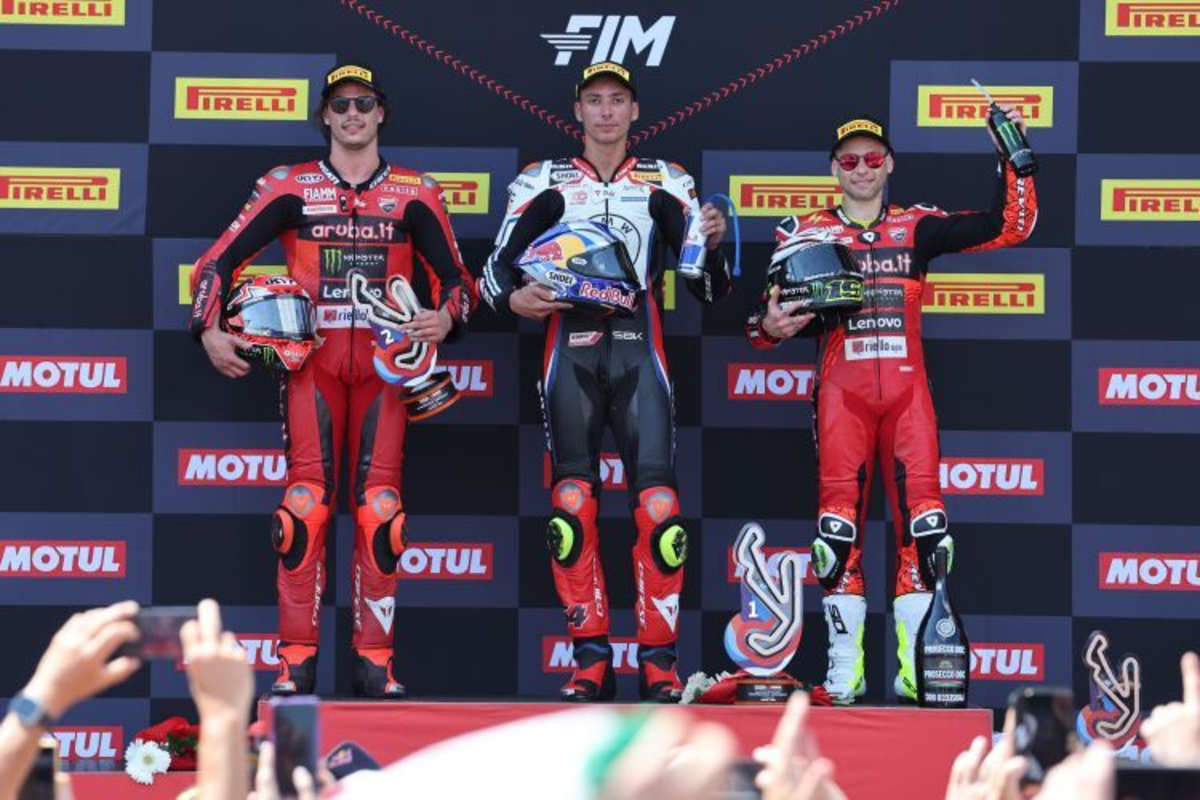 Nicolò Bulega, Toprak Razgatlioglu & Álvaro Bautista