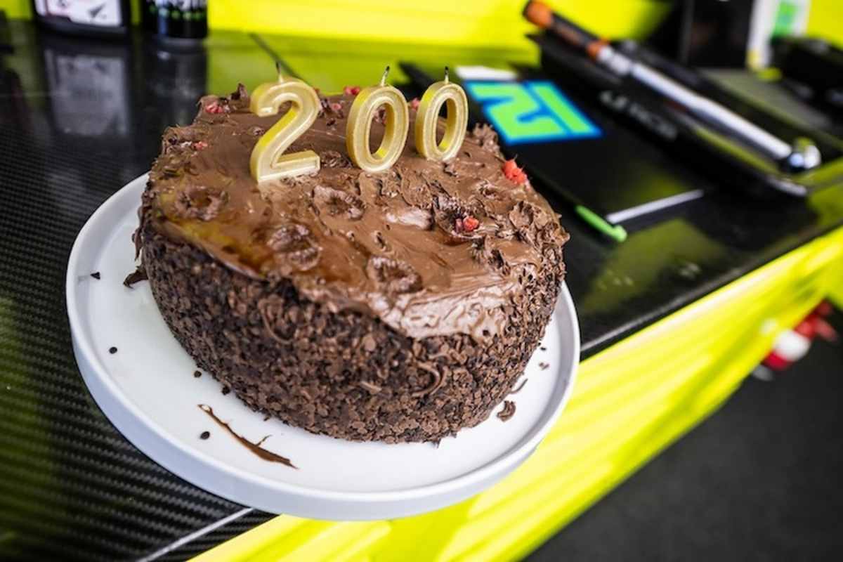 Franky war hier! Die Torte wurde erst später angeschnitten, die Himbeeren waren aber bereits alle weggefuttert