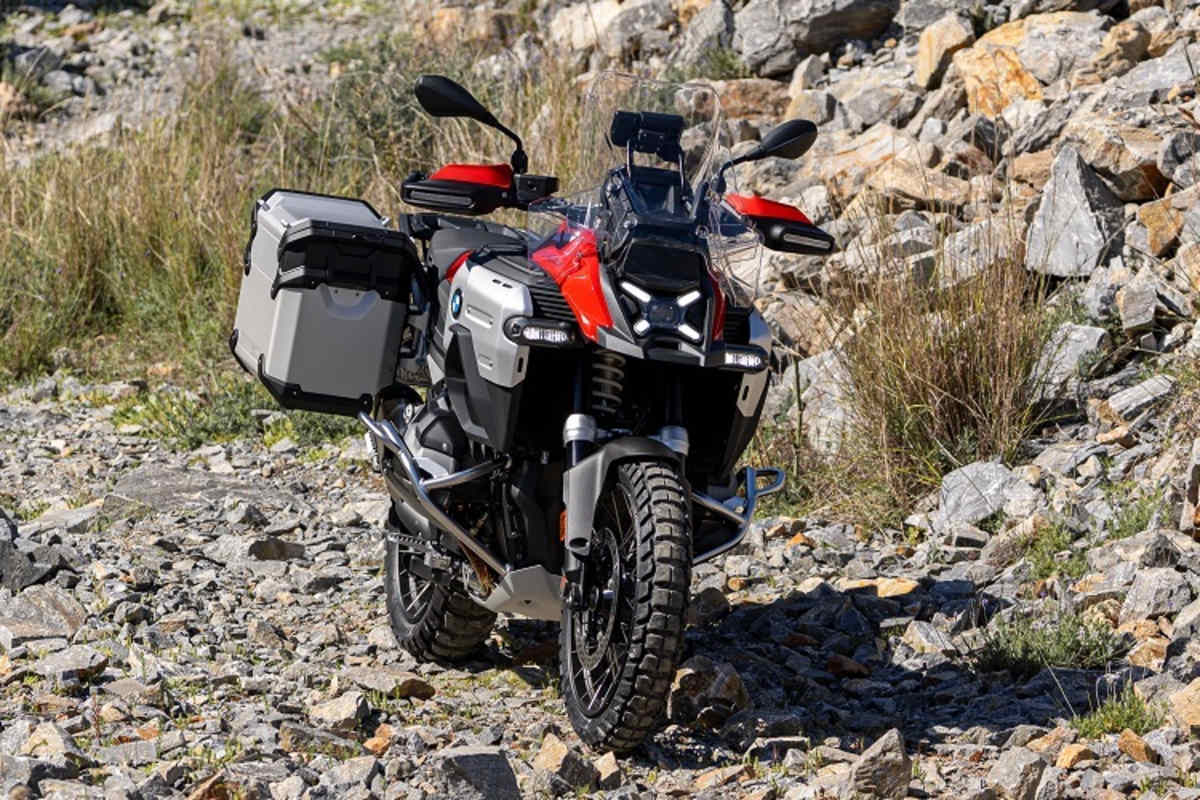 Für Stadtverkehr und zugewachsene Trails ist sie eher nicht gedacht: BMW R1300GS Adventure