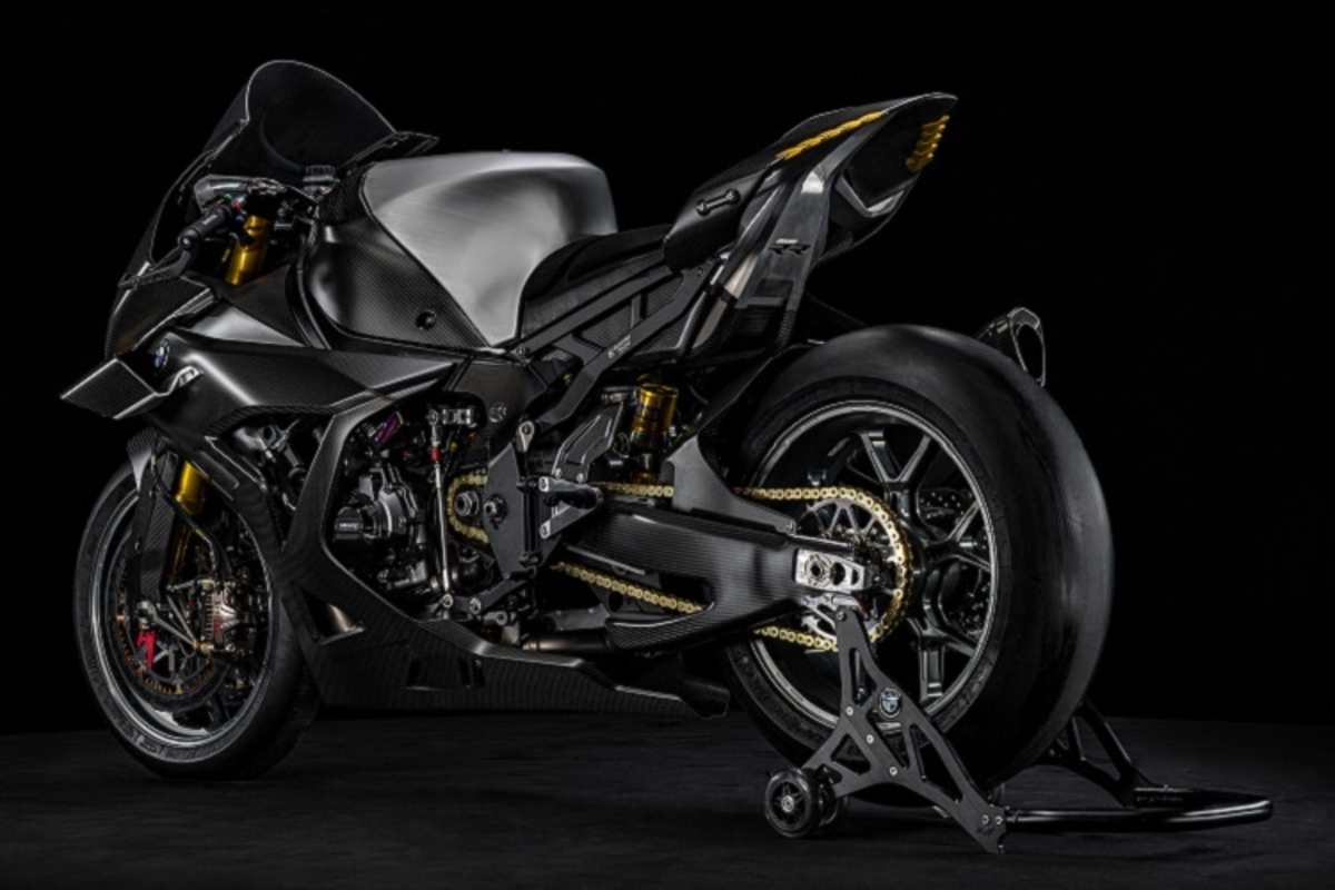 Wir sehen es gülden schimmern: Die Concept RR zieren Federelemente von Öhlins